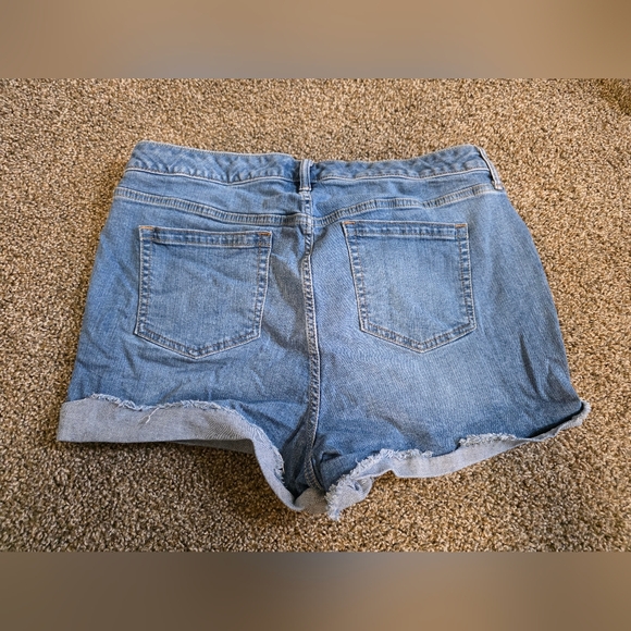 Torrid Light Blue Jean Shorts - Picture 2 of 3